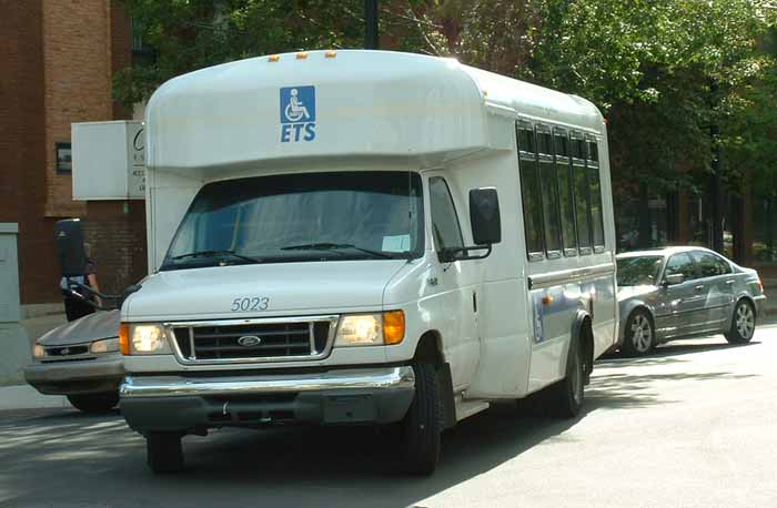 ETS Ford E450 5023